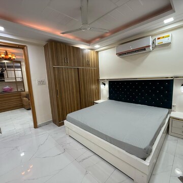 Master Bedroom in 2 BHK Builder Floor at Chattarpur – for Rent