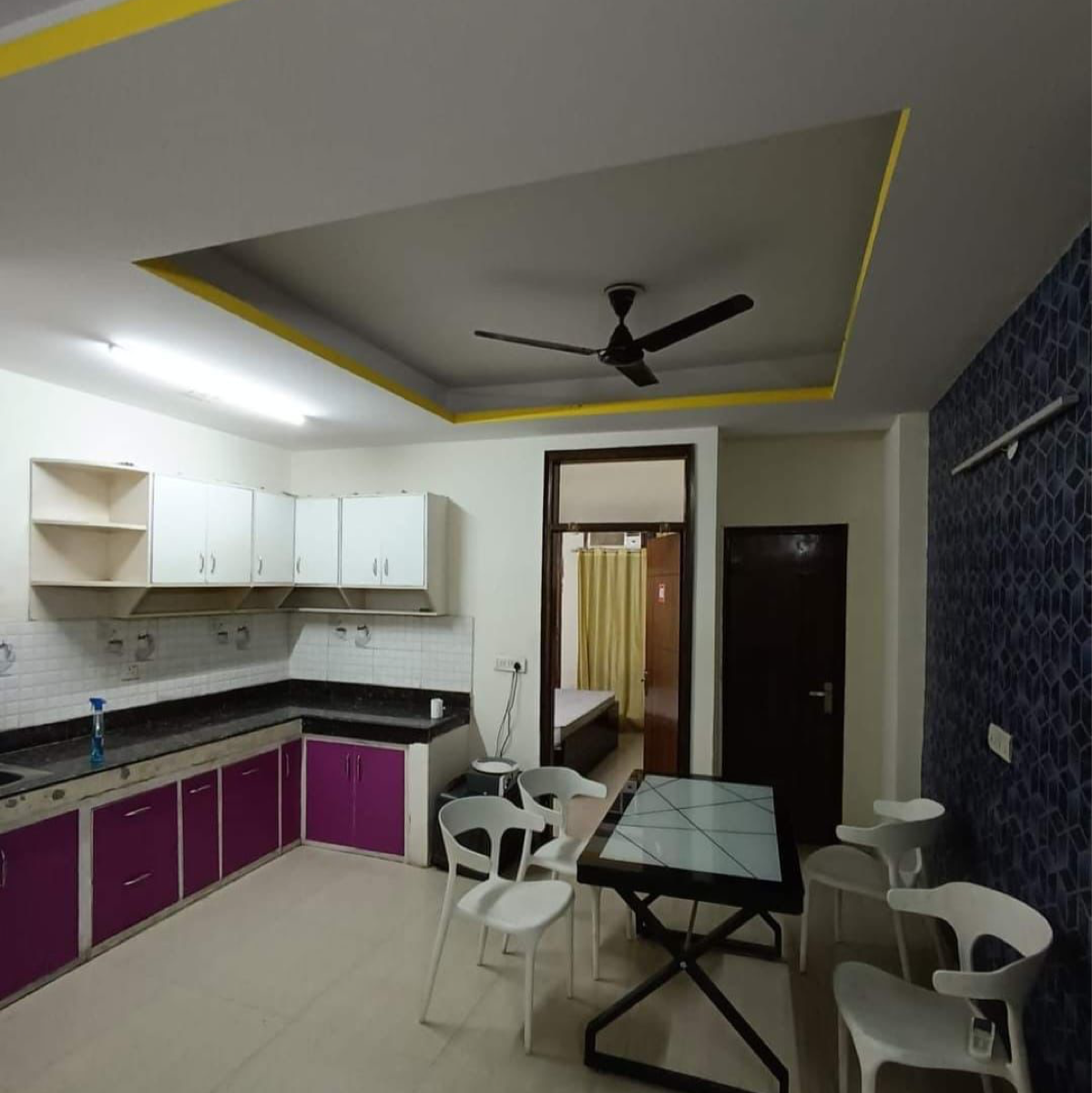 2 BHK Builder Floor For Rent in Chhattapur 