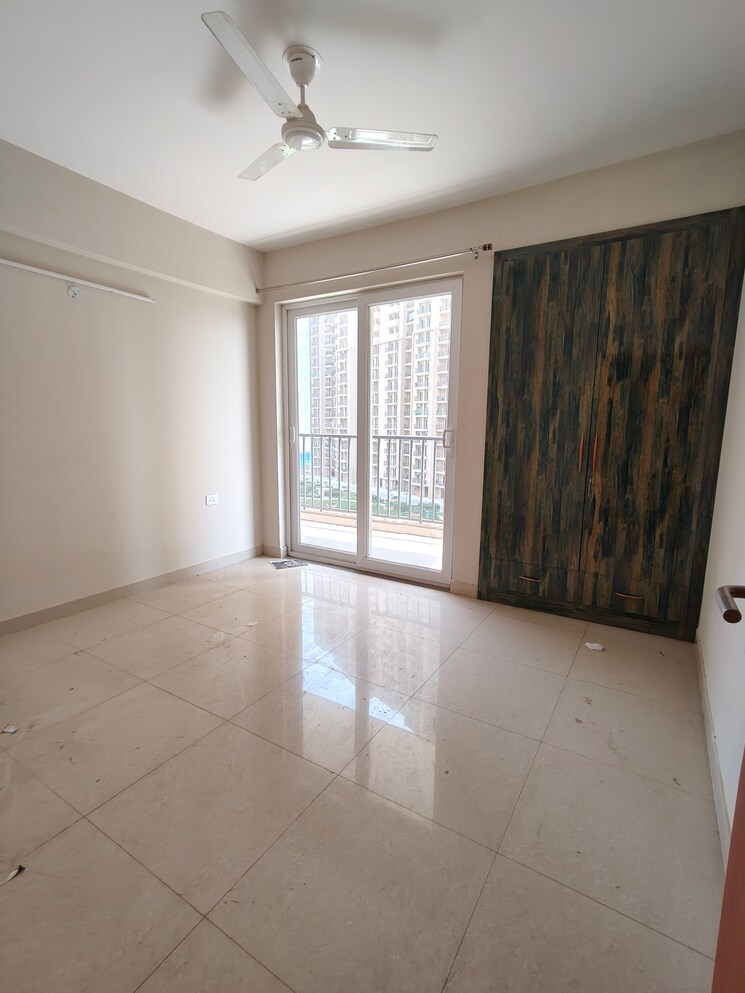 Room, tata-eureka-park 3 Bedroom 1575 Sq.Ft. Apartment In Sector 150 Noida 8764784