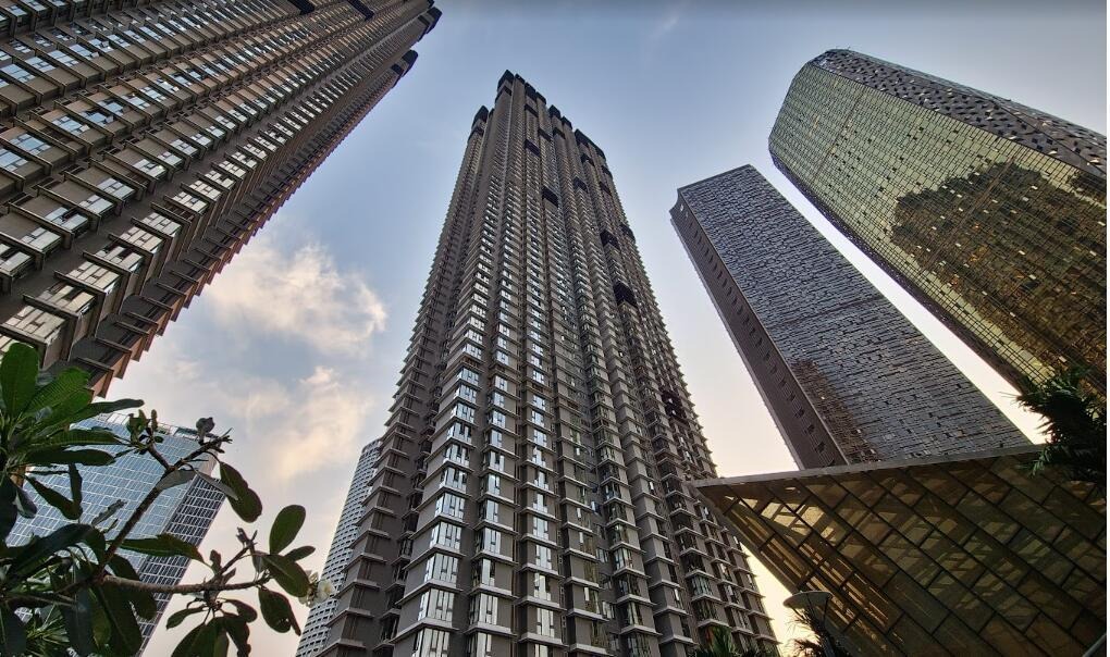 5 BHK + Servant Room Apartment For Rent in Lodha The Park