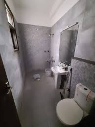 Bathroom in 2 BHK Builder Floor at Sector 16 – for Rent