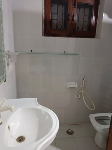 Bathroom in 3 BHK Builder Floor at Sector 16 – for Rent