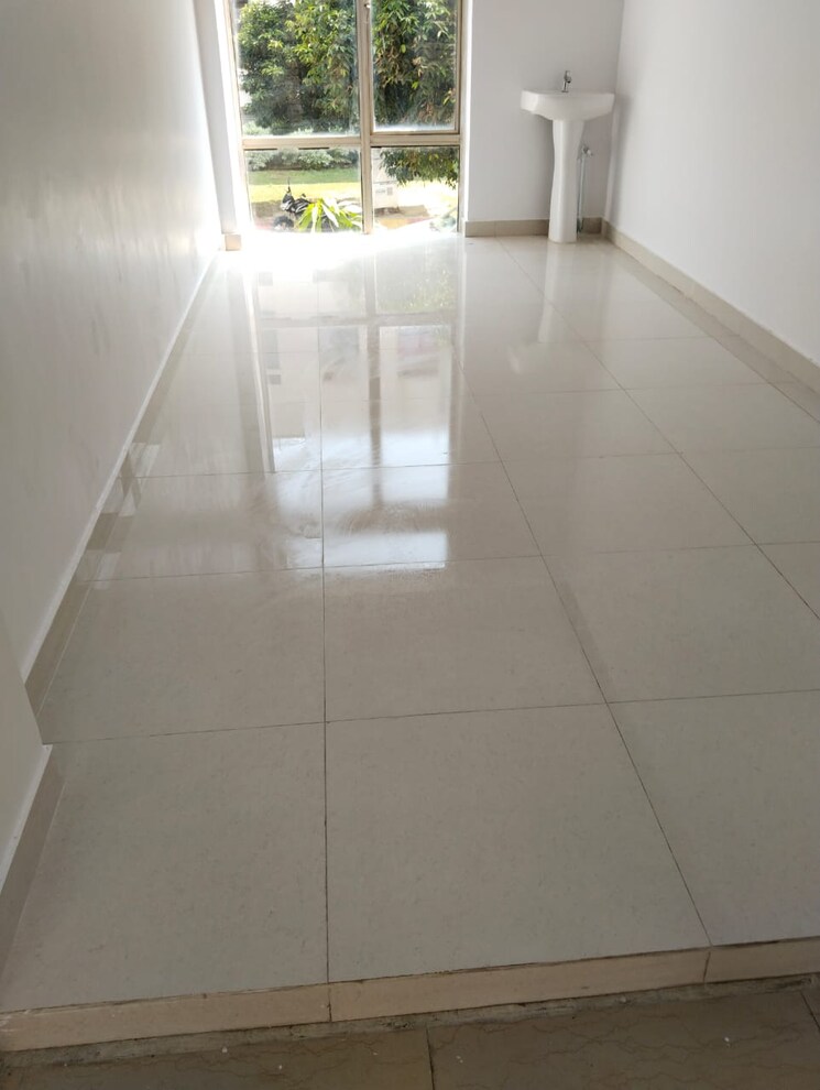 undefined, ansal-sushant-golf-city-shopping-square Commercial Office Space 180 Sq.Ft. In Sushant Golf City Lucknow 8764814