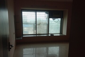 Room in 1 BHK Apartment at Raj Legacy I, Vikhroli West – for Rent
