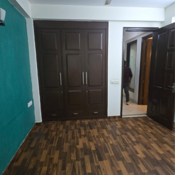 Bedroom in 3 BHK Builder Floor at Safdarjung Development Area – for Rent