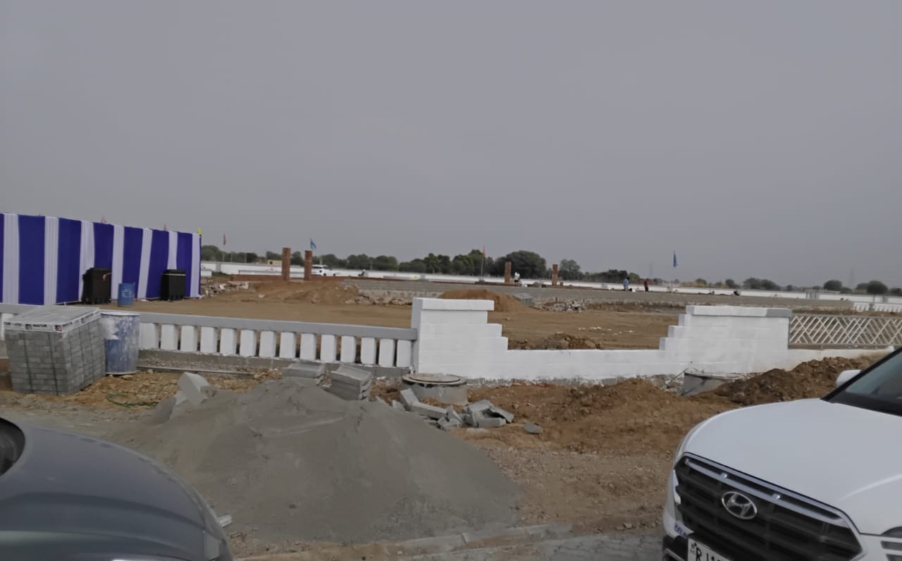 Plot For Sale in Panchderiya