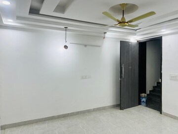 Room in 2 BHK Builder Floor at Chattarpur – for Sale