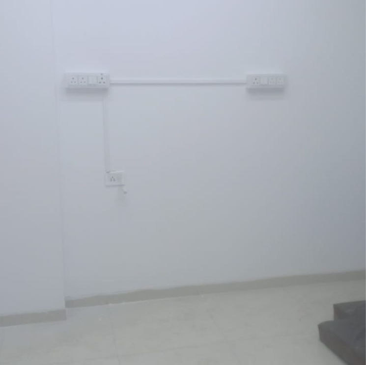 Room, raviraj-crossroads Commercial Office Space 435 Sq.Ft. In Bhagwan Nagar Pune 8765002