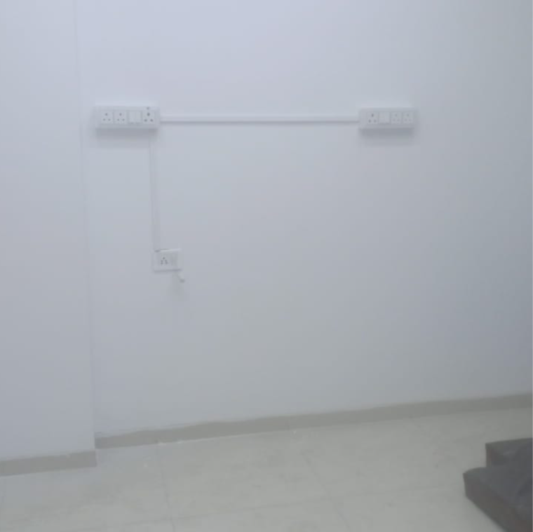 Room, raviraj-crossroads Commercial Office Space 435 Sq.Ft. In Bhagwan Nagar Pune 8765002