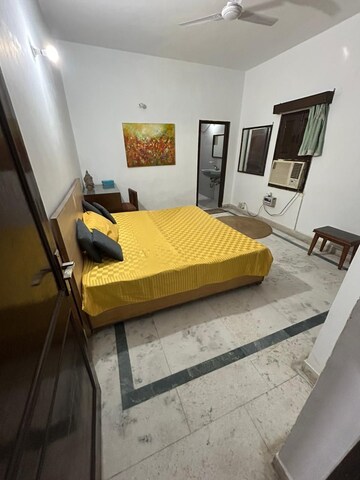 Bedroom in 2 BHK Apartment at Malviya Nagar – for Rent