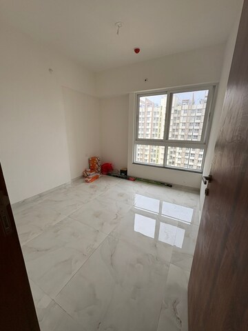 Room in 2 BHK Apartment at VTP HiLife, Wakad – for Rent