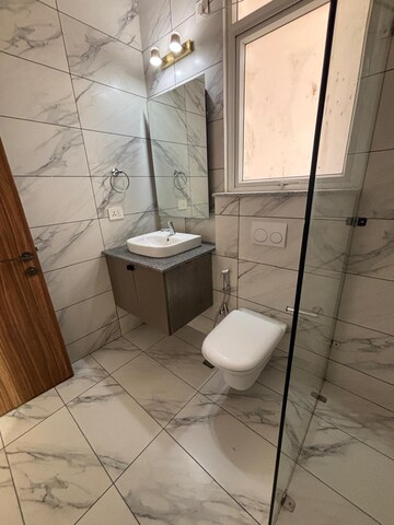 Bathroom in 4 BHK Apartment at Ireo Victory Valley, Sector 67 – for Rent