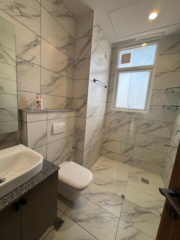 Bathroom in 4 BHK Apartment at Ireo Victory Valley, Sector 67 – for Rent