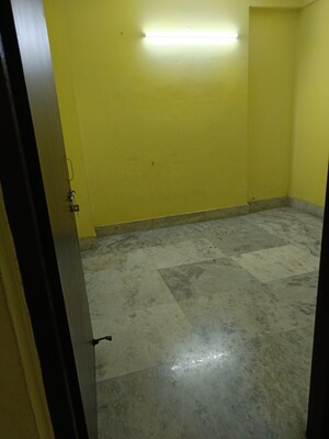 Room in 3 BHK Builder Floor at Shibpur – for Sale
