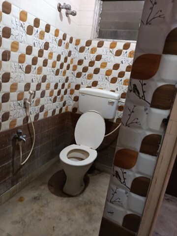 Master Bedroom in 3 BHK Builder Floor at Shibpur – for Sale