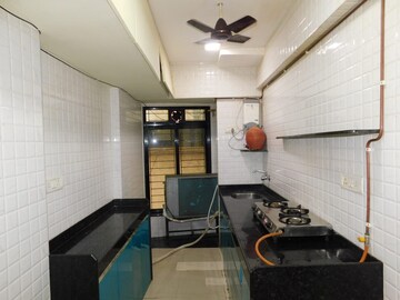 Kitchen in 1.5 BHK Apartment at Kalpita Apartment, Andheri East – for Rent