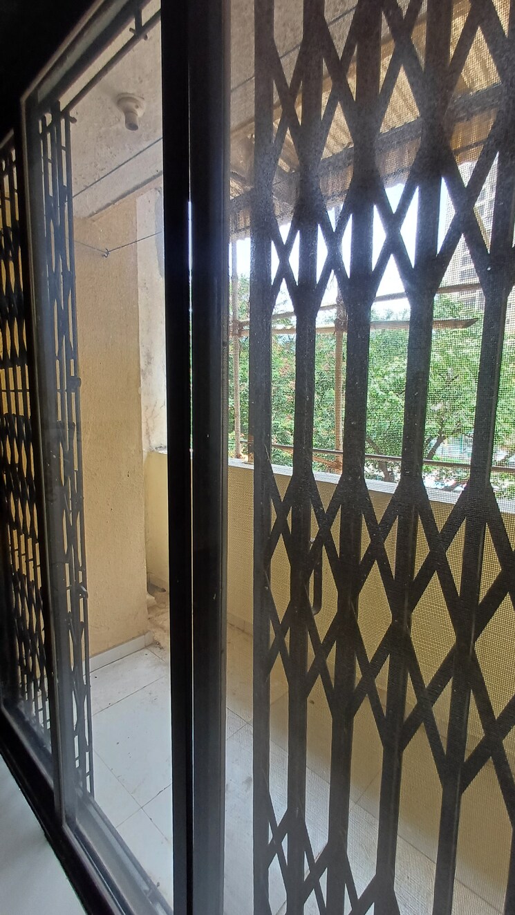 Balcony, kores-nakshatra 1 Bedroom 442 Sq.Ft. Apartment In Vartak Nagar Thane 8765050