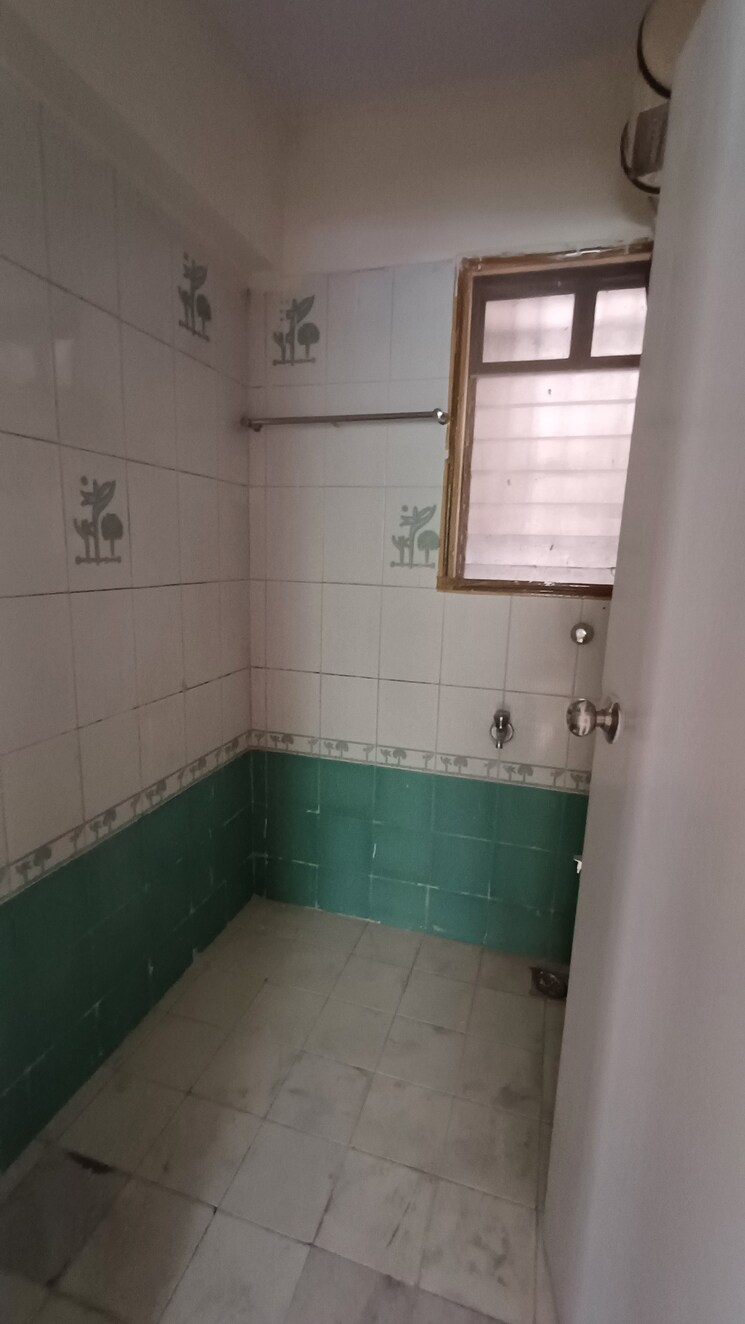 Attached Bathroom, kores-nakshatra 1 Bedroom 442 Sq.Ft. Apartment In Vartak Nagar Thane 8765050