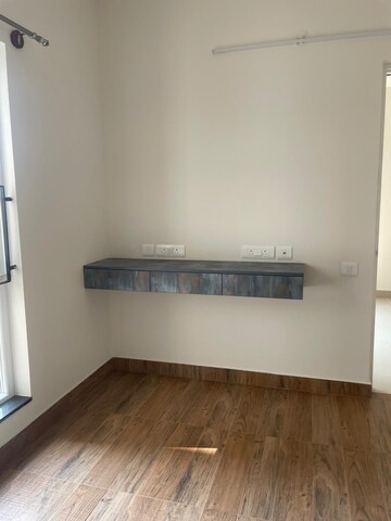 Room in 2 BHK Apartment at Brigade El Dorado, Bagaluru – for Rent