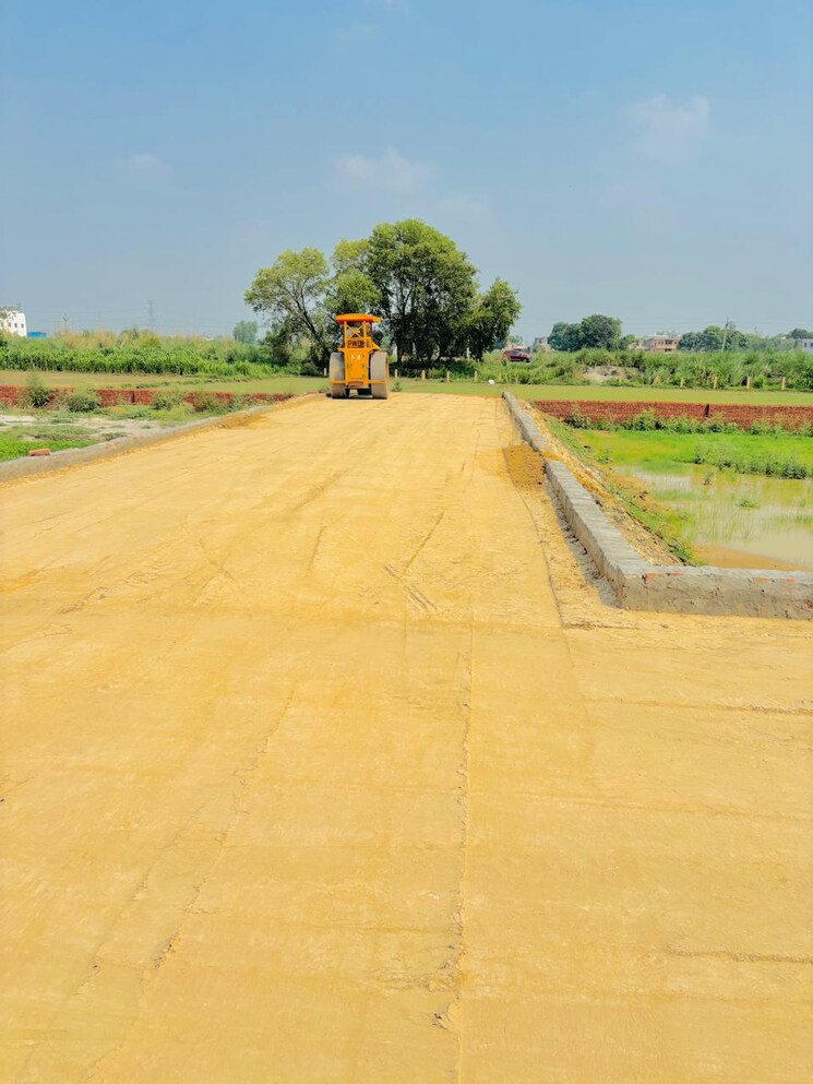 Garden, sega-enclave  100 Sq.Yd. Plot In Duhai Ghaziabad 8765071