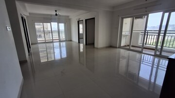 Room in 3 BHK Apartment at Movie Towers, Kokapet – for Rent