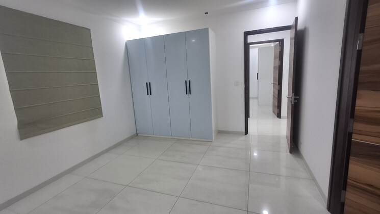 Room, jayabheri-the-summit 3 Bedroom 2125 Sq.Ft. Apartment In Narsingi Hyderabad 8765084