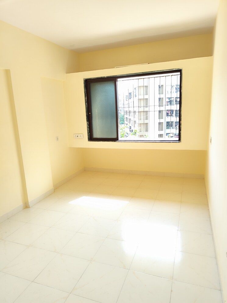 Room, bhakti-park-anand-nagar 1 Bedroom 583 Sq.Ft. Apartment In Anand Nagar Thane 8765086