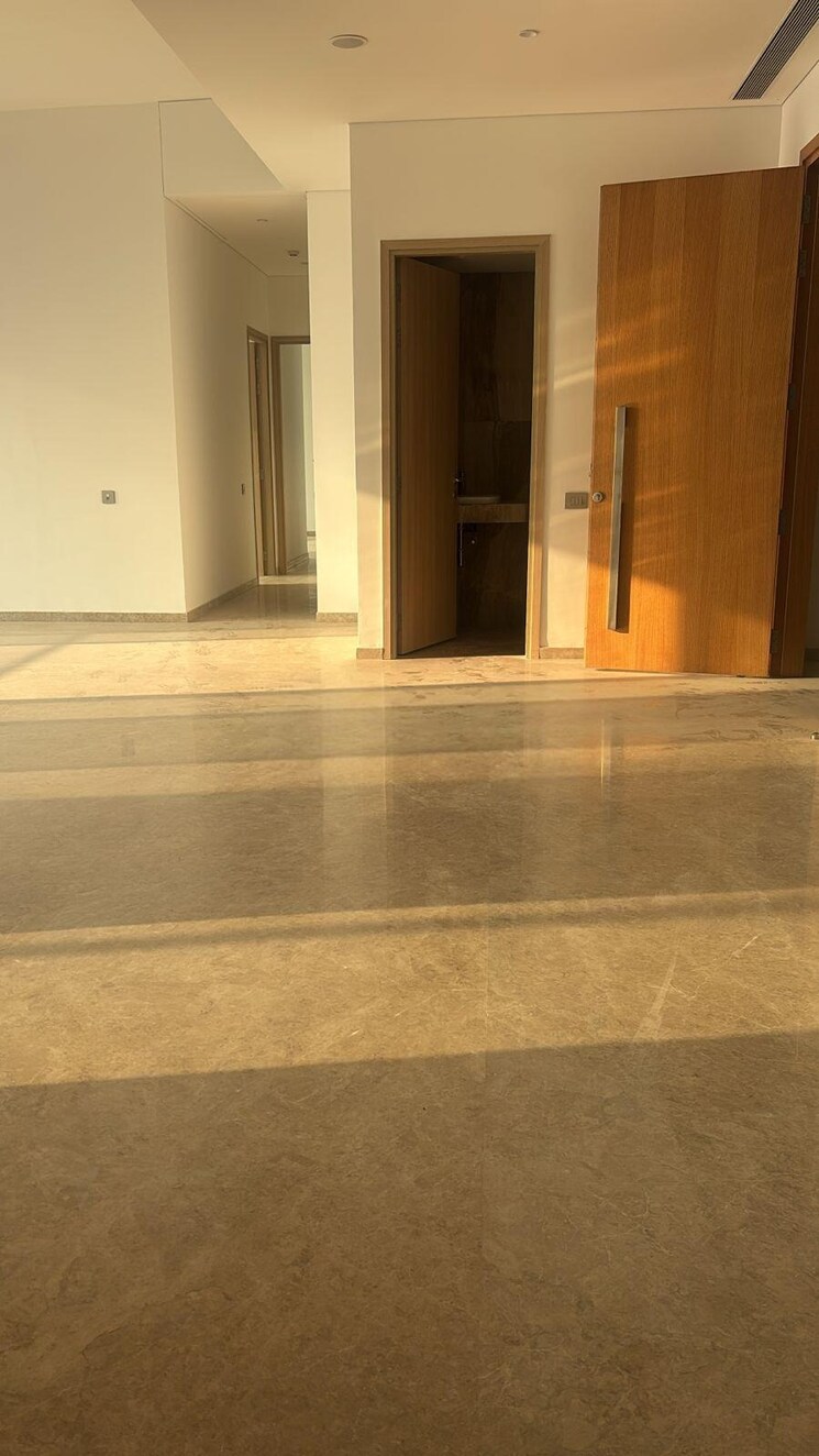 Room, rustomjee-crown 4 Bedroom 2170 Sq.Ft. Apartment In Prabhadevi Mumbai 8765090