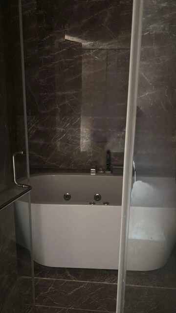 Furnished Amenities in 4 BHK Apartment at Rustomjee Crown, Prabhadevi – for Rent