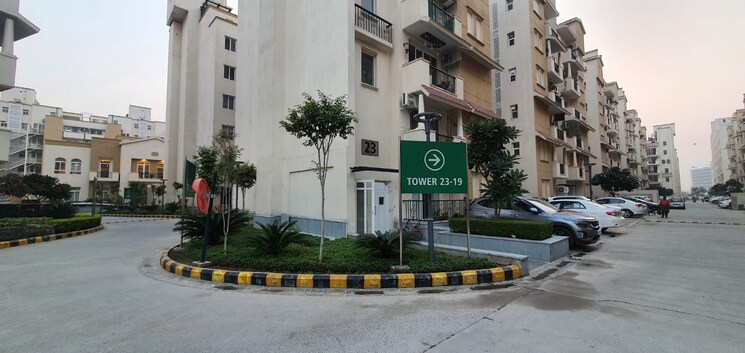 Exterior View, emaar-emerald-floors-premier 4 Bedroom 1975 Sq.Ft. Apartment In Sector 65 Gurgaon 8765121