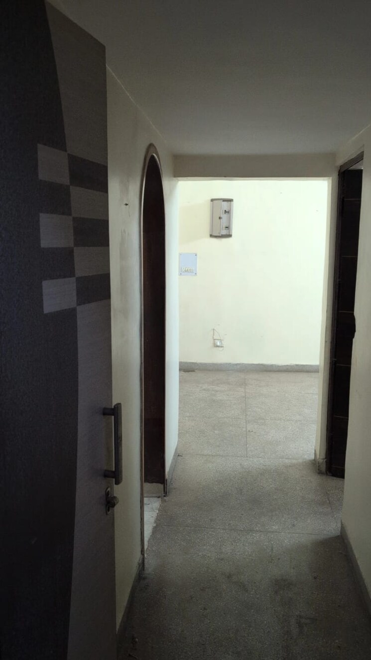 Other, mayur vihar 2.5 Bedroom 850 Sq.Ft. Apartment In Mayur Vihar Delhi 8765134