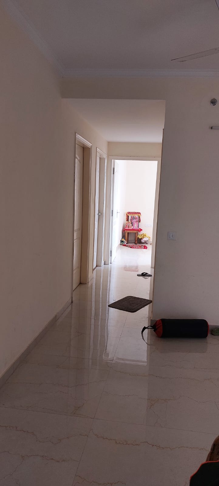 3 BHK + Servant Room 1365 Sq.Ft. Apartment in Chandra Panorama