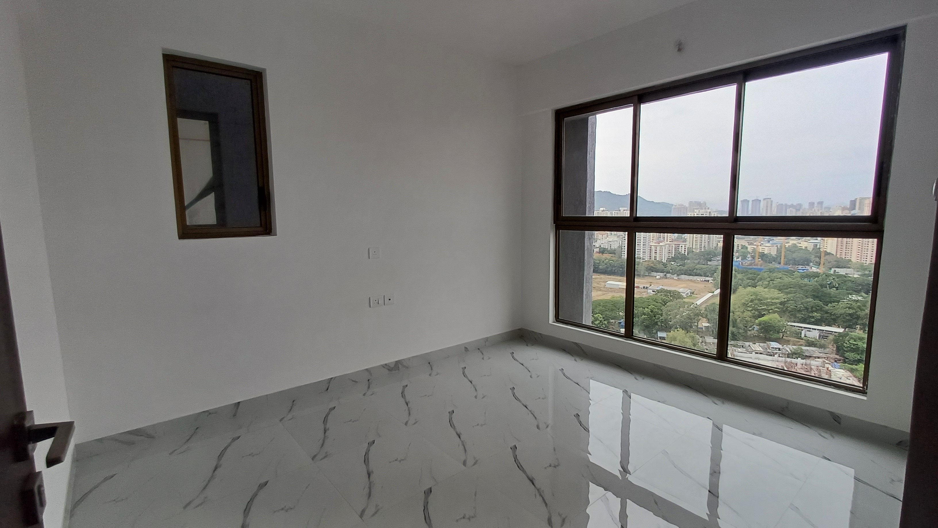 1 BHK + Extra Room Apartment For Rent in Raymond Ten X Vibes