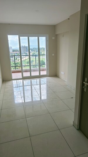 Room in 2 BHK Apartment at UKN The Belvedere, Devanahalli – for Sale