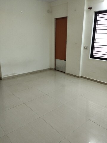 Room in 2 BHK Apartment at Nanda Glory, Banashankari – for Rent