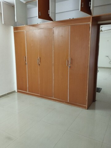 Room in 2 BHK Apartment at Nanda Glory, Banashankari – for Rent