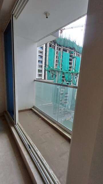 Utility Room in 2 BHK Apartment at Sheth Avalon, Laxmi Nagar – for Rent