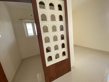 Room in 4 BHK Villa at Visions Urjith, Tellapur – for Rent