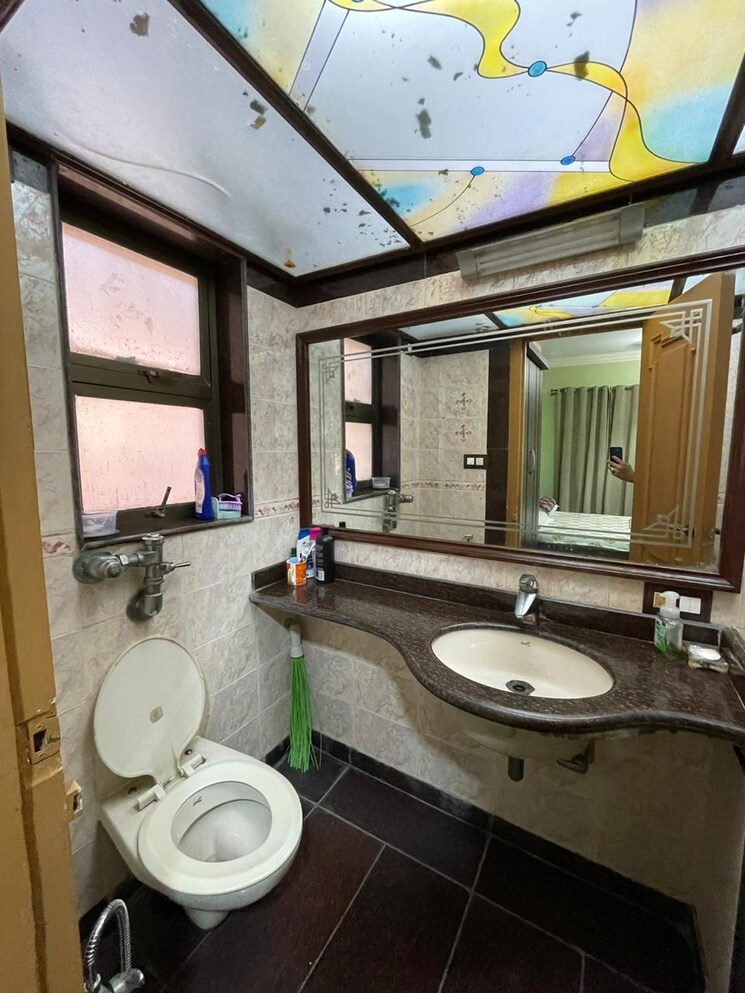 Team Area, sps-white-orchid 2 Bedroom 820 Sq.Ft. Apartment In Bandra West Mumbai 8765197