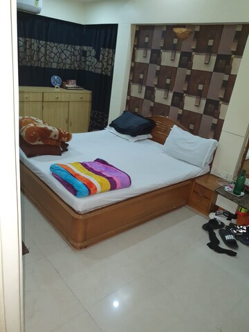 Bedroom in 2 BHK Apartment at Shanti Kunj CHS, Khar West – for Sale
