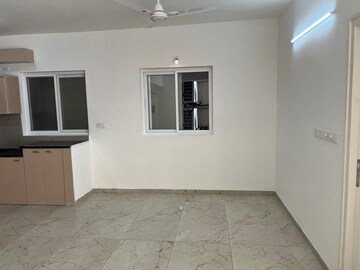 Room in 3 BHK Apartment at Casagrand Boulevard, Hennur Road – for Rent