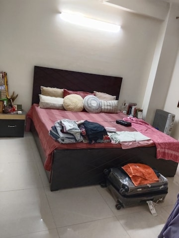 Bedroom in 3 BHK Builder Floor at MVL IPark, Sector 15 – for Rent