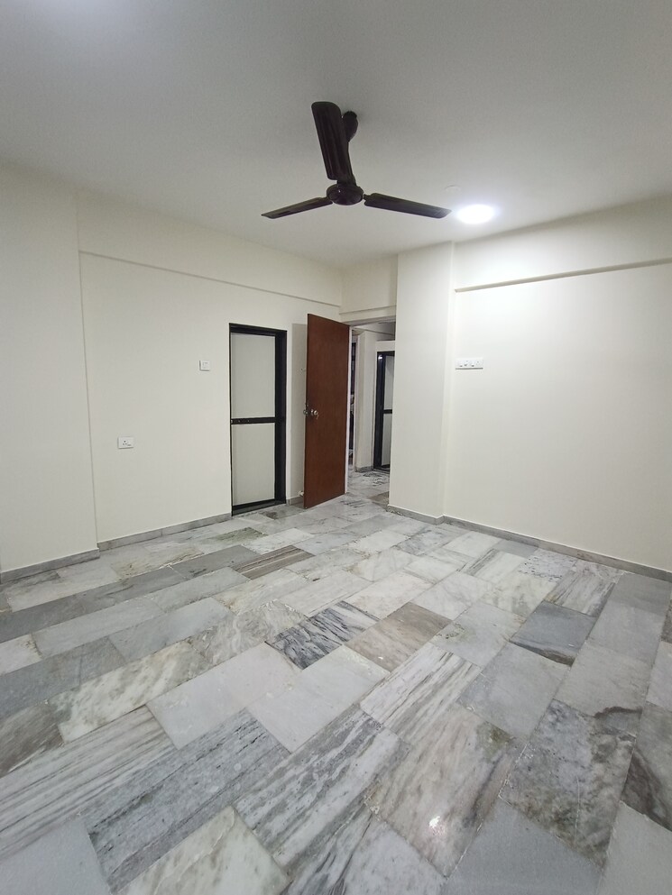 Room, ic colony 2 Bedroom 780 Sq.Ft. Apartment In Ic Colony Mumbai 8765229