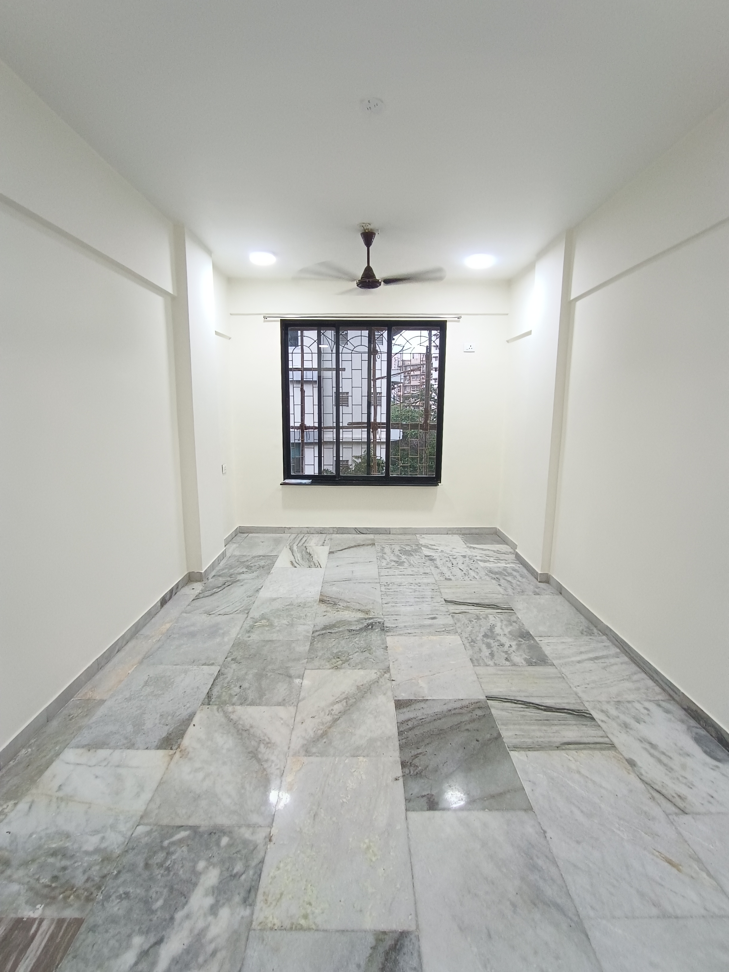 2 BHK + Study Room Apartment For Rent in Vajrans 