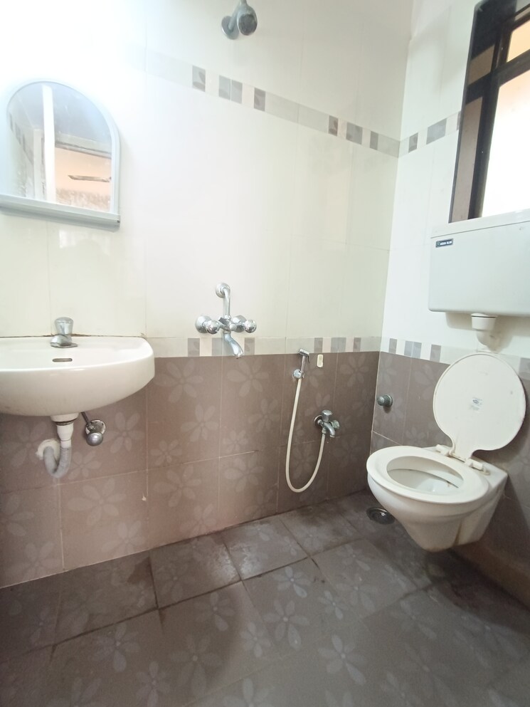 Master Bedroom, ic colony 2 Bedroom 650 Sq.Ft. Apartment In Ic Colony Mumbai 8765244