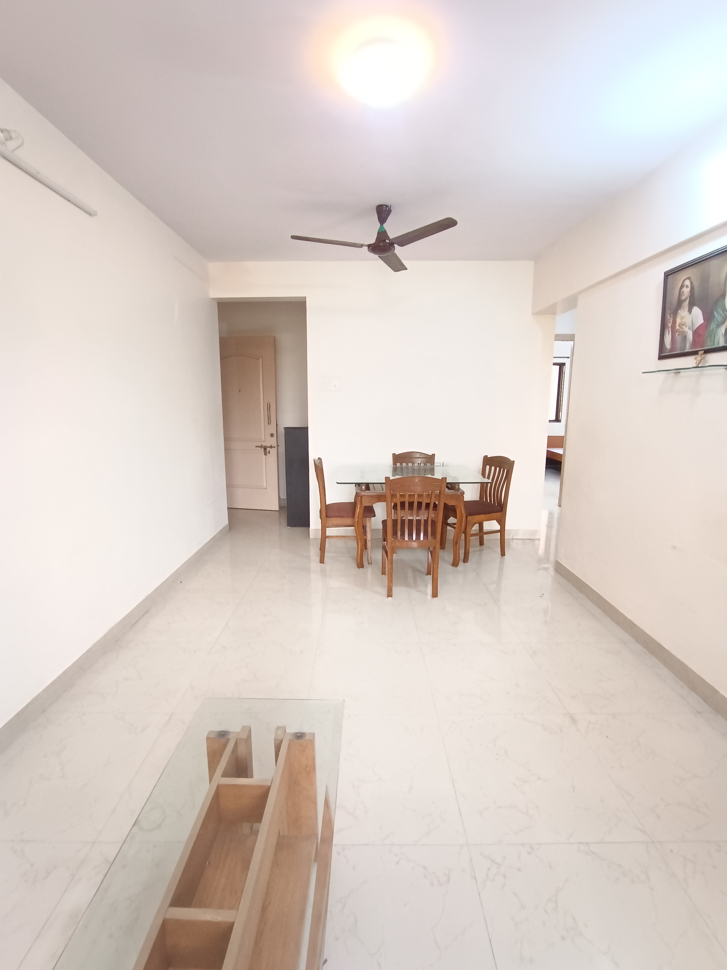 2 BHK + Pooja Room Apartment For Rent in Prathamesh 