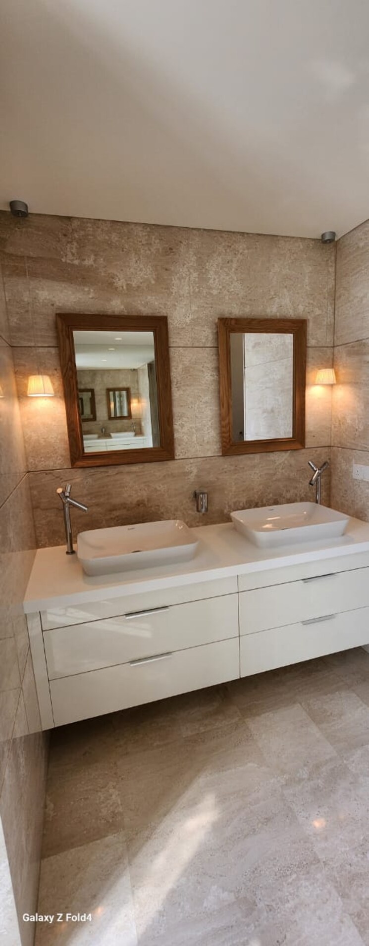 Bathroom, panchshil-yoopune 5 Bedroom 5500 Sq.Ft. Apartment In Hadapsar Pune 8765238