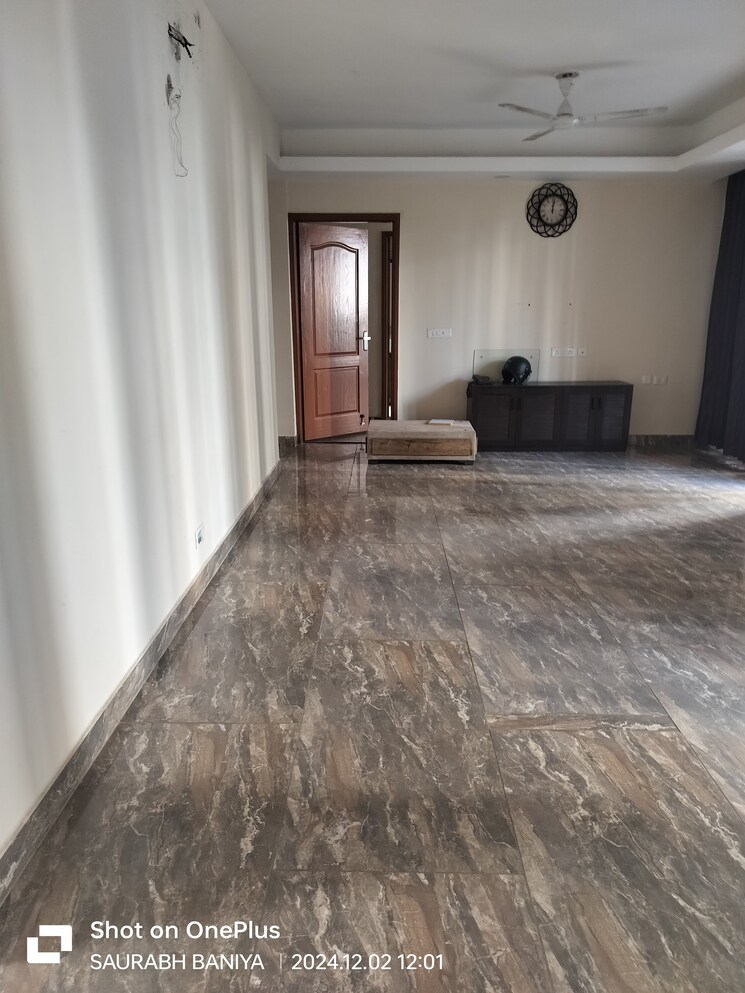 Room, rise-resort-residences 3 Bedroom 1820 Sq.Ft. Apartment In Tech Zone 4 Greater Noida Greater Noida 8765252