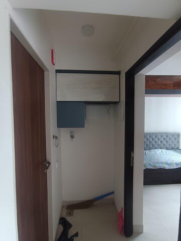 Furnished Amenities in 1 BHK Apartment at Lodha Crown Quality Homes, Majiwada – for Rent