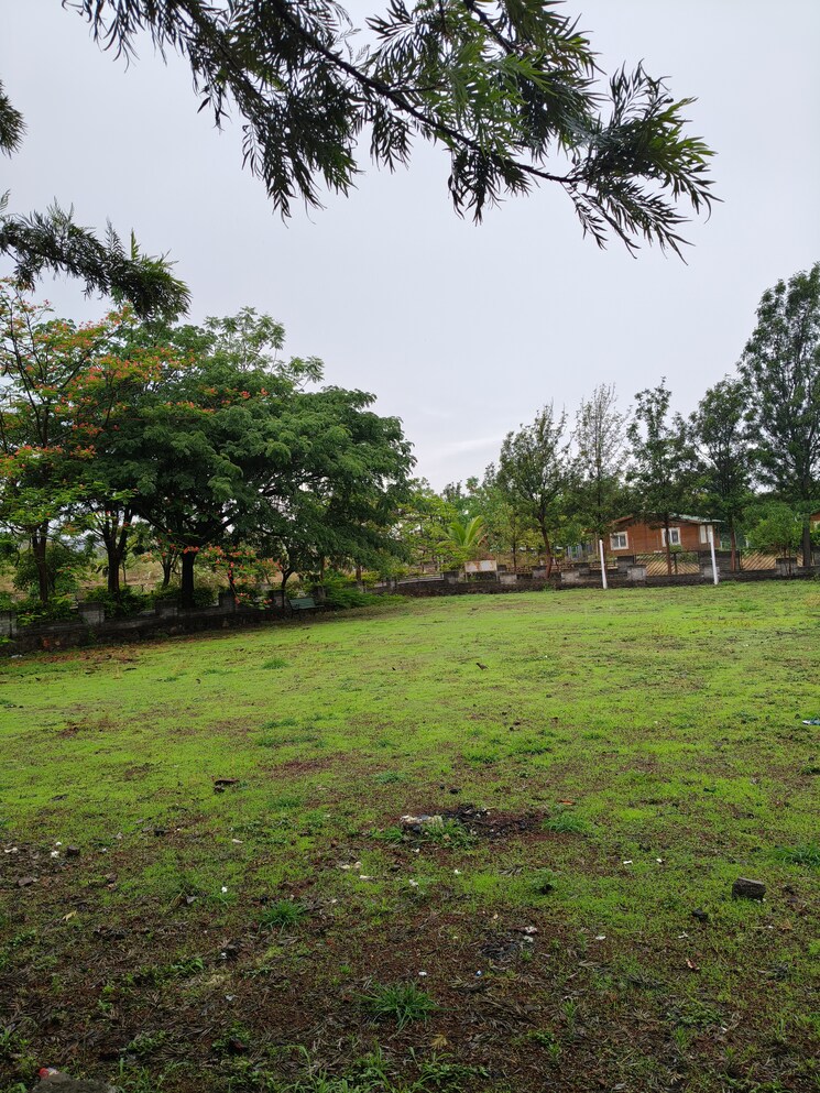 Garden, by-the-lake 4 Bedroom 3000 Sq.Ft. Villa In Shirwal Pune 8765277